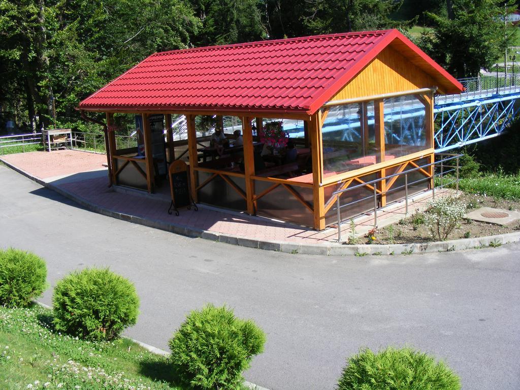 Azuga Ski & Bike Resort エクステリア 写真